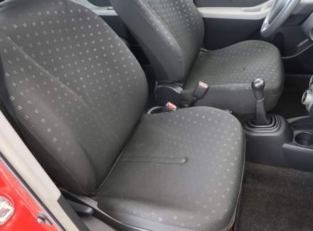 Toyota - Yaris