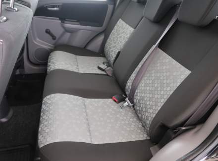 Suzuki - SX4
