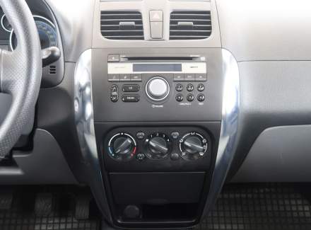 Suzuki - SX4