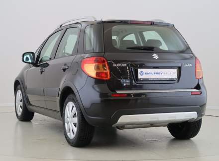 Suzuki - SX4