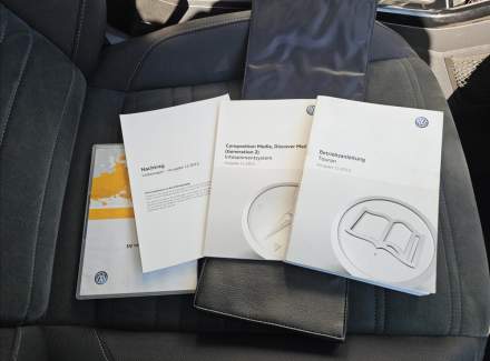 Volkswagen - Touran