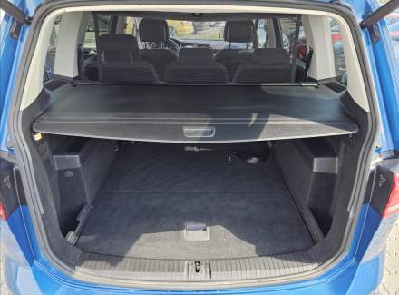 Volkswagen - Touran