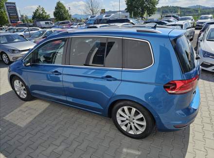 Volkswagen - Touran