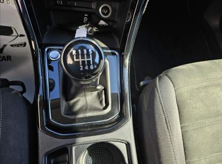 Volkswagen - Touran