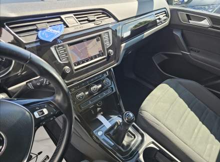 Volkswagen - Touran