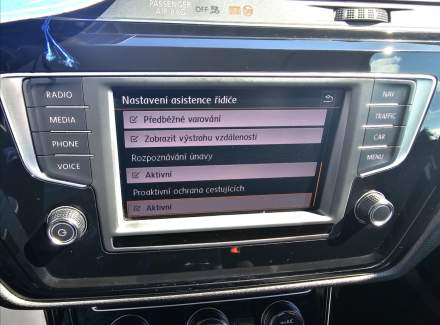 Volkswagen - Touran