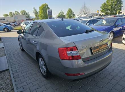 Škoda - Octavia