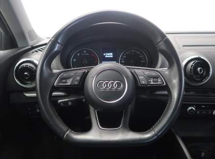 Audi - A3