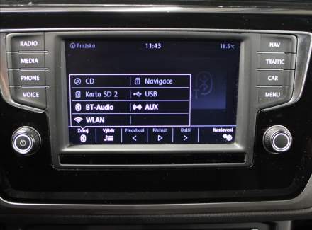 Volkswagen - Touran