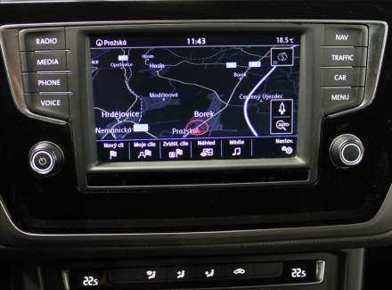 Volkswagen - Touran