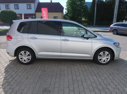 Volkswagen - Touran