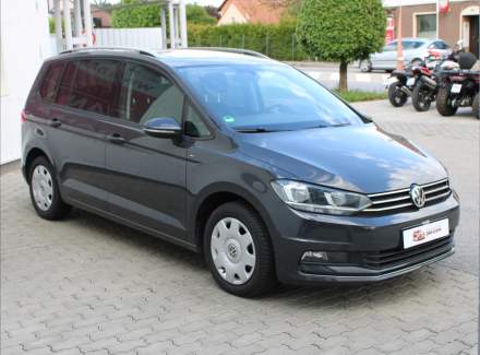 Volkswagen - Touran