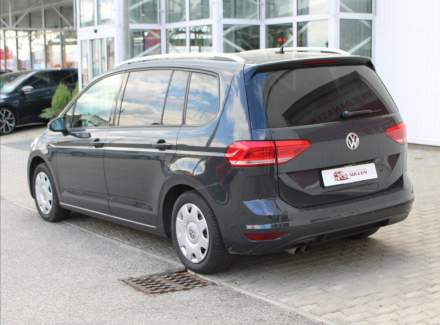Volkswagen - Touran