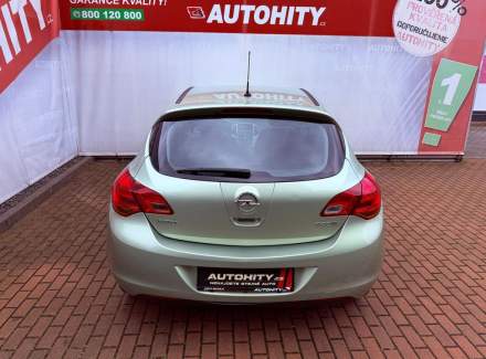 Opel - Astra