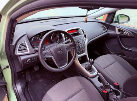 Opel - Astra