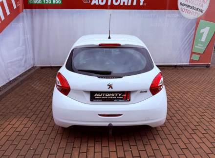 Peugeot - 208