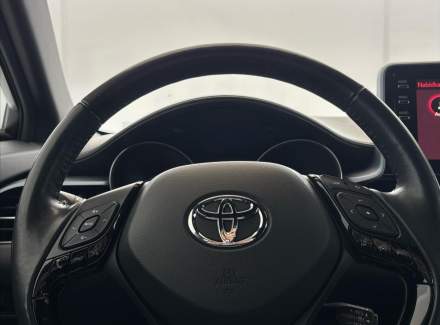Toyota - C-HR