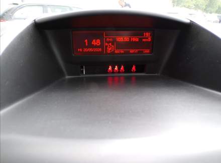 Peugeot - 207