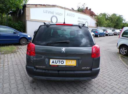 Peugeot - 207