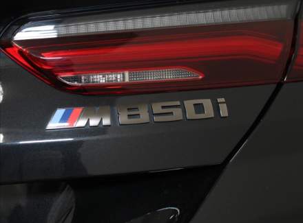 BMW - 8er