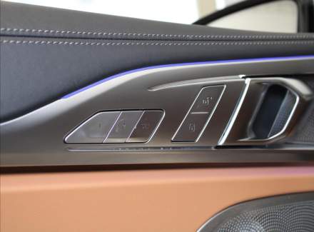 BMW - 8er