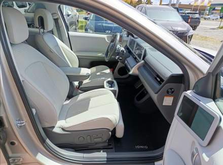 Hyundai - IONIQ