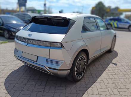 Hyundai - IONIQ