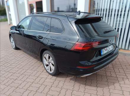 Volkswagen - Golf