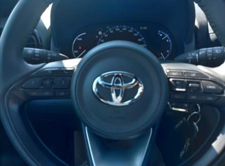 Toyota - Yaris