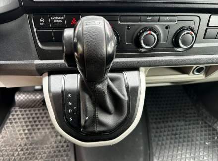 Volkswagen - Transporter