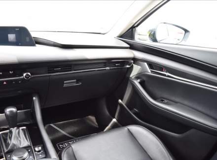 Mazda - 3