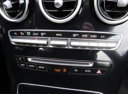 Mercedes-Benz - C-class