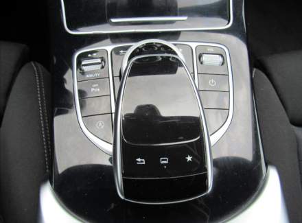 Mercedes-Benz - C-class