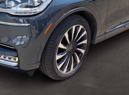 Lincoln - Aviator