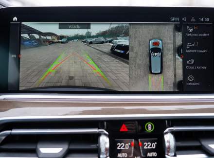 BMW - X7