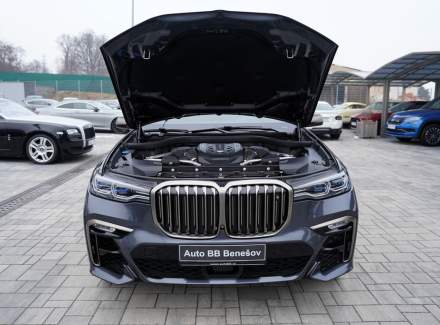 BMW - X7