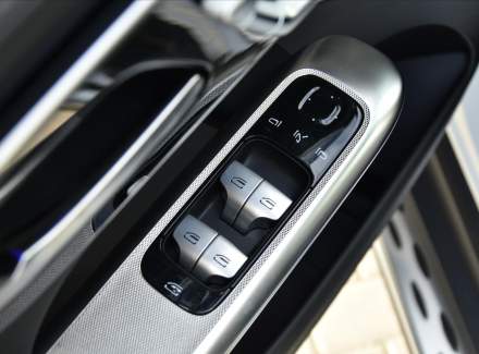 Mercedes-Benz - GLC
