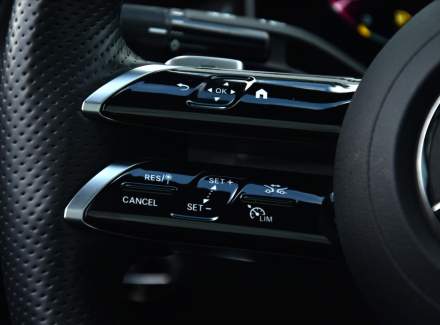 Mercedes-Benz - GLC