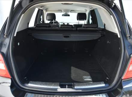 Mercedes-Benz - M-class