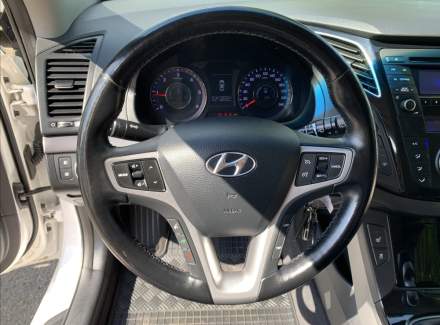 Hyundai - i40