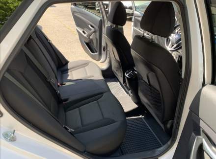 Hyundai - i40