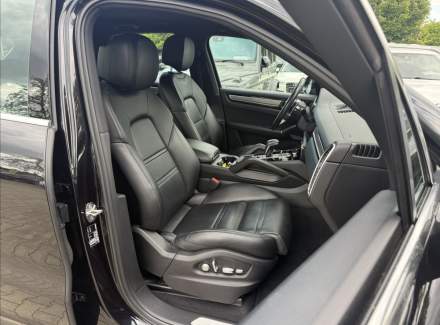 Porsche - Cayenne