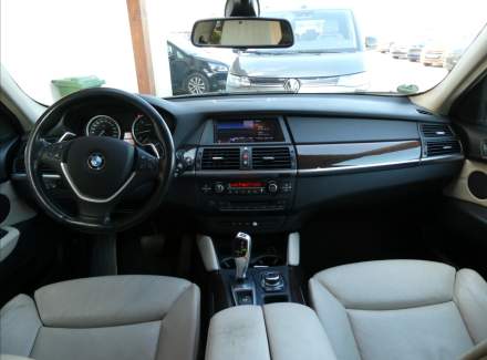 BMW - X6
