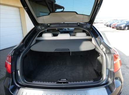 BMW - X6
