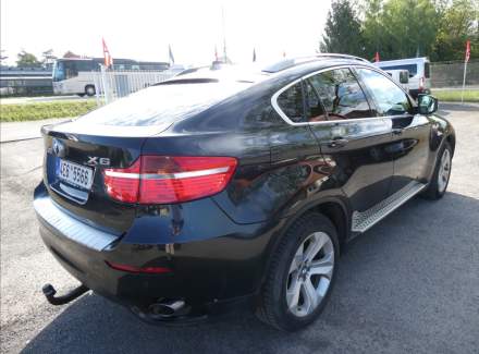 BMW - X6