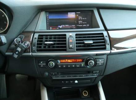 BMW - X6