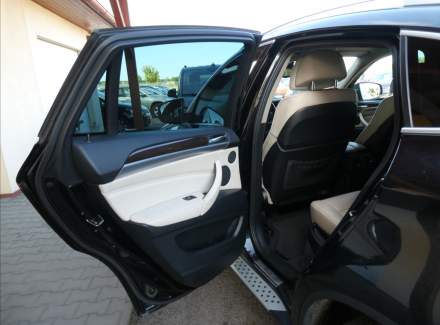 BMW - X6