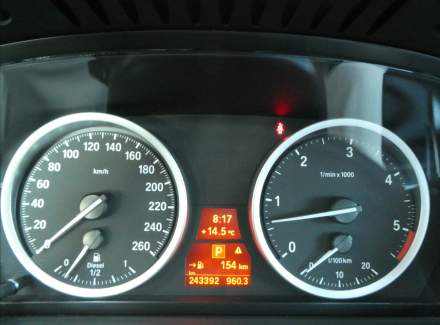 BMW - X6
