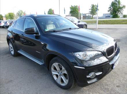 BMW - X6