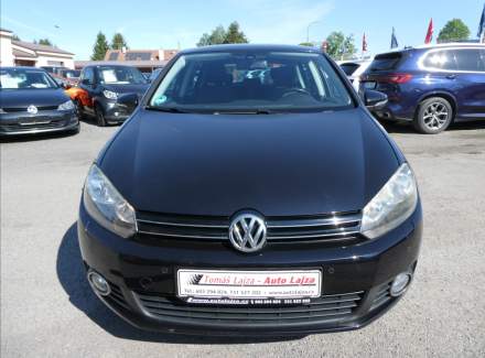 Volkswagen - Golf